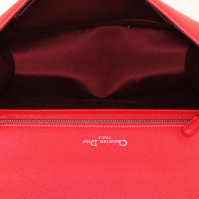 Sac bandoulière Dior  Diorama en cuir rouge - Detail D3