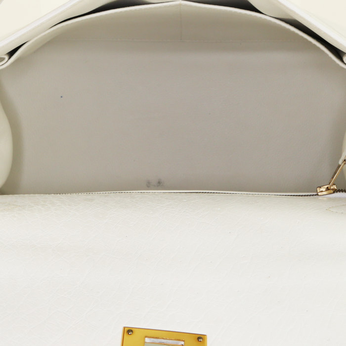 Hermès Kelly 28 cm handbag in white ostrich leather - Detail D3