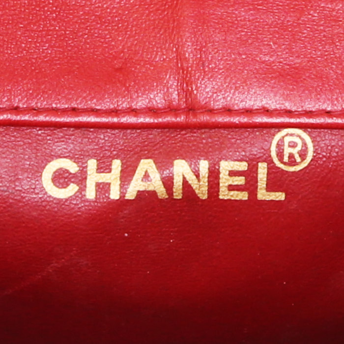 Chanel  Mini Timeless shoulder bag  in red quilted leather - Detail D3