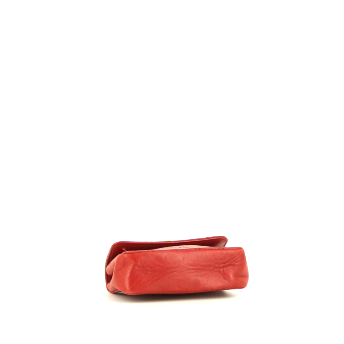 Chanel  Mini Timeless shoulder bag  in red quilted leather - Detail D4