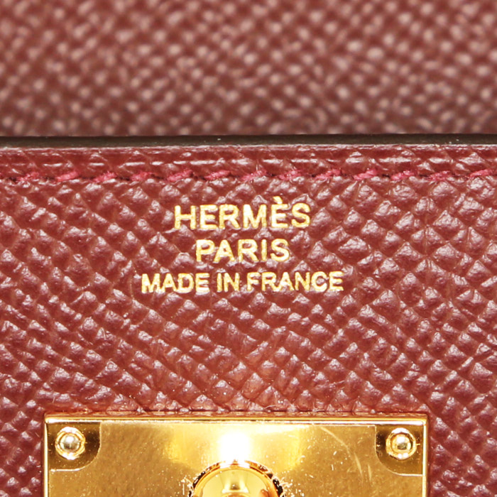 Hermès Kelly To Go shoulder bag in burgundy epsom leather - Detail D4