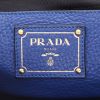 Bolso de mano Prada  Double en cuero azul - Detail D2 thumbnail