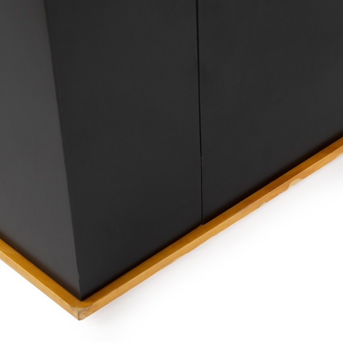 Pomellato & Pierluigi Ghianda, "La scatola dei giochi", rare game box in pearwood and blackened pearwood, limited edition, signed and numbered, designed in 1982 - Detail D4