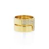 Anello Dinh Van Seventies modello grande in oro giallo e diamanti - Detail D2 thumbnail