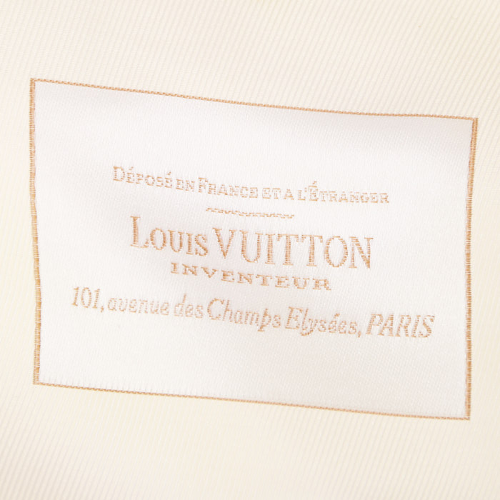 Bolso Cabás Louis Vuitton en lona Monogram beige y cuero blanco - Detail D3