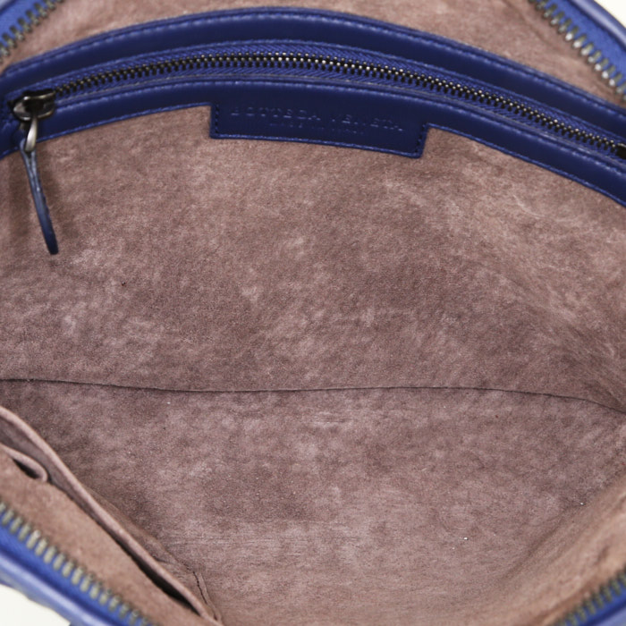 Sac bandoulière Bottega Veneta Nodini en cuir intrecciato bleu-marine - Detail D2