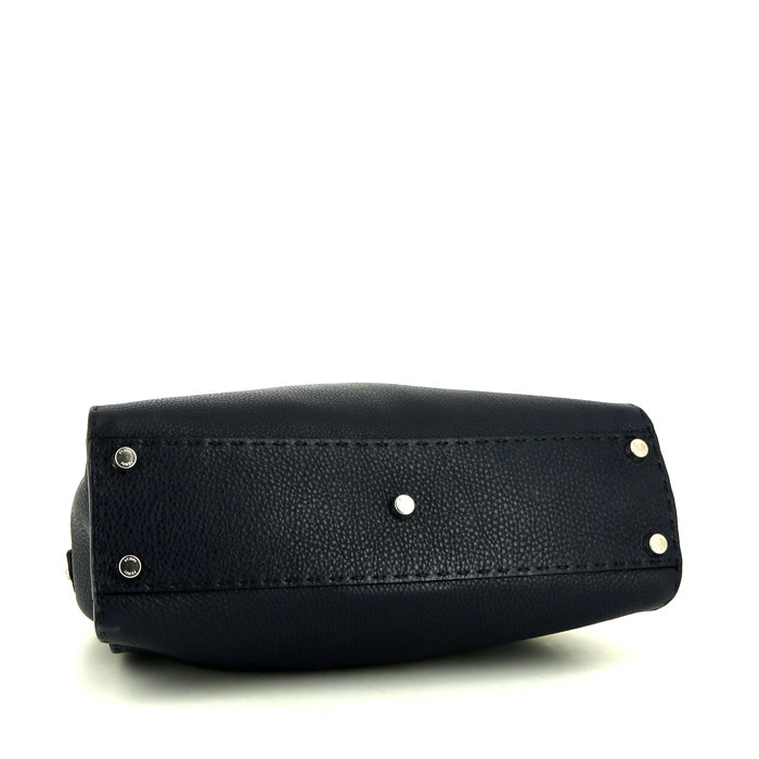 Fendi  Peekaboo medium model  handbag  in dark blue grained leather  and natural python - Detail D5