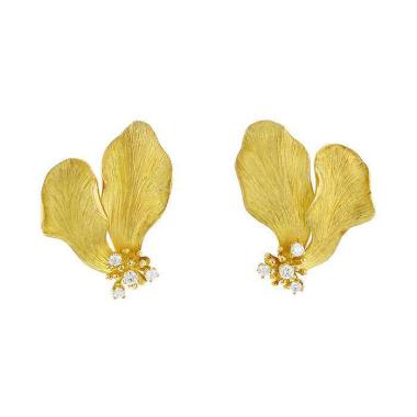 Pendientes con clip época años 80 Vintage en oro amarillo y diamantes