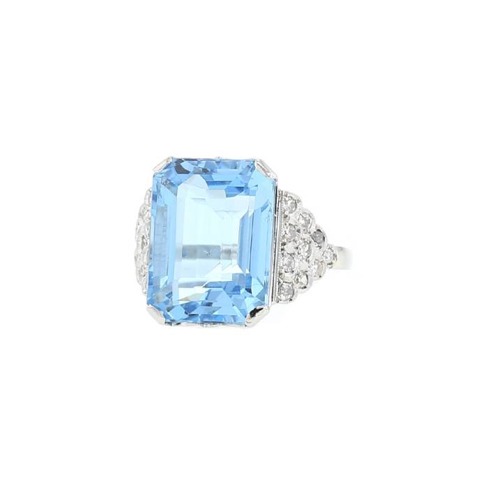 Vintage ring in platinium,  aquamarine and diamonds - 00pp