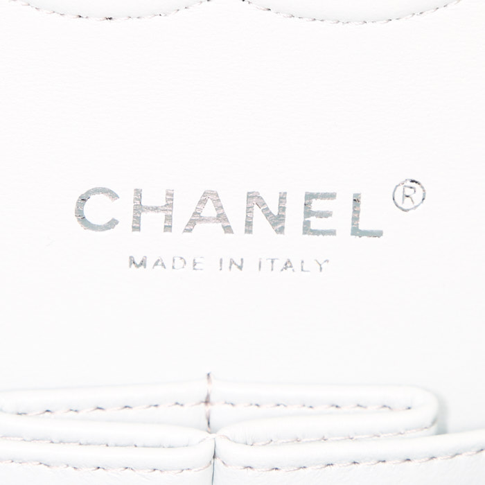 Borsa Chanel Timeless in pelle trapuntata verde iridescente - Detail D4