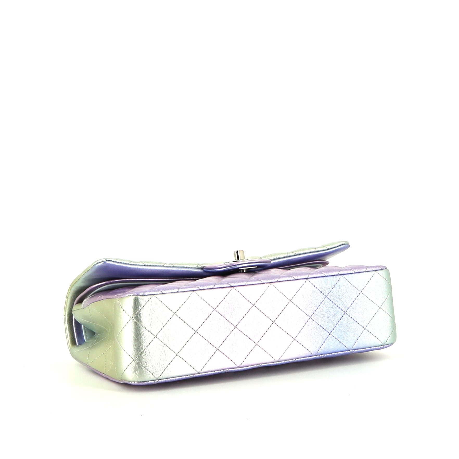 Borsa Chanel Timeless in pelle trapuntata verde iridescente - Detail D5