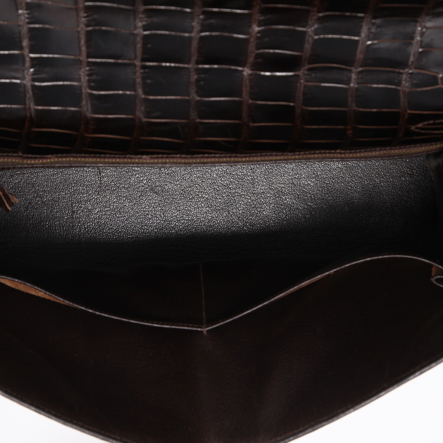 Bolso de mano Hermès  Kelly 35 cm en cocodrilo porosus marrón Cacao - Detail D8