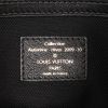 Bolso de mano Louis Vuitton en cuero monogram huella burdeos mate y cuero negro - Detail D3 thumbnail