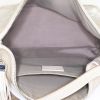 Louis Vuitton Handbag in silver monogram leather - Detail D2 thumbnail