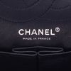 Bolso de mano Chanel  Chanel 2.55 en cuero acolchado azul marino - Detail D2 thumbnail