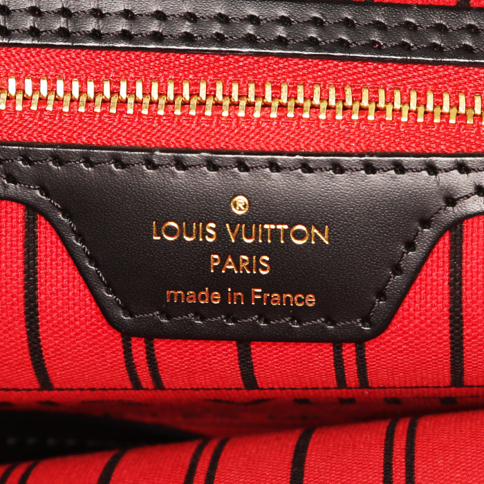 Bolso Cabás Louis Vuitton Neverfull en lona Monogram marrón y cuero esmaltado marrón - Detail D3