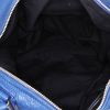 Borsa a tracolla Givenchy Pandora in pelle martellata blu - Detail D3 thumbnail