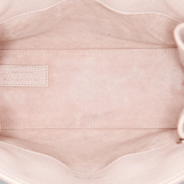 Saint Laurent Sac de jour Nano handbag in pink grained leather - Detail D3