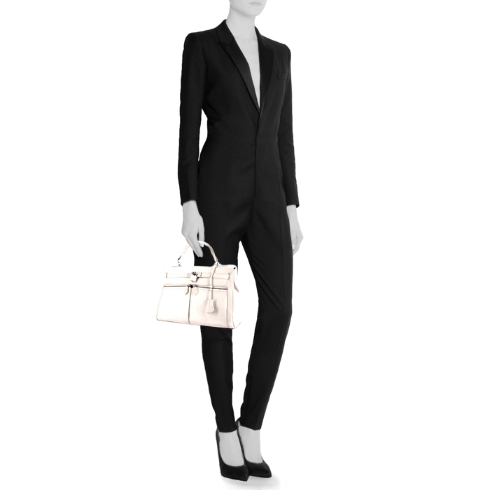 Hermes Kelly Lakis handbag in off-white Swift leather - Detail D1