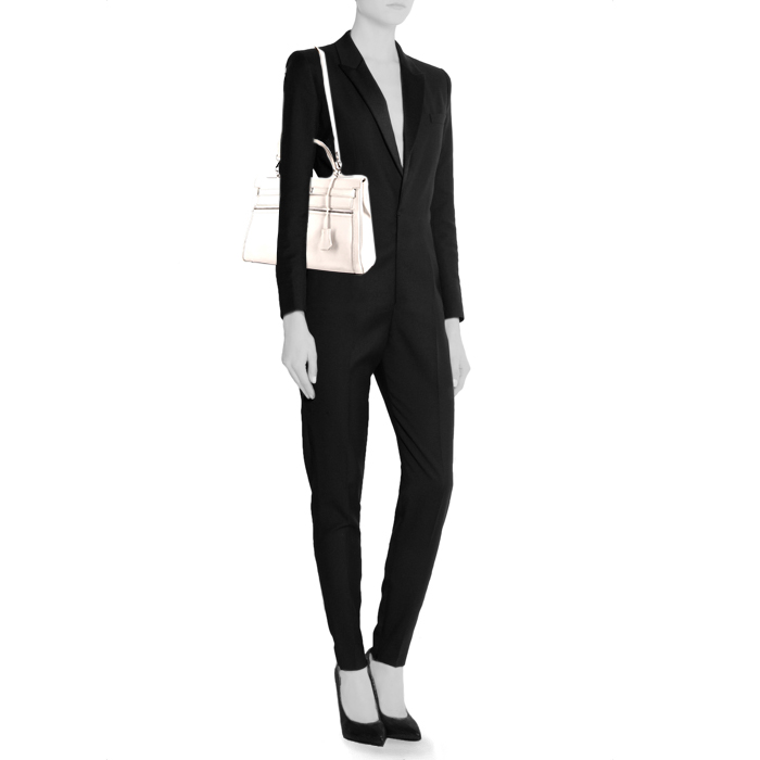 Bolso de mano Hermes Kelly Lakis en cuero swift blanquecino - Detail D2