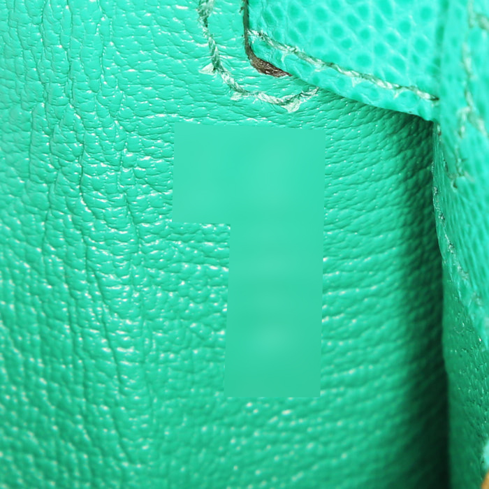 Hermes Kelly 25 cm handbag in green Menthe epsom leather - Detail D5