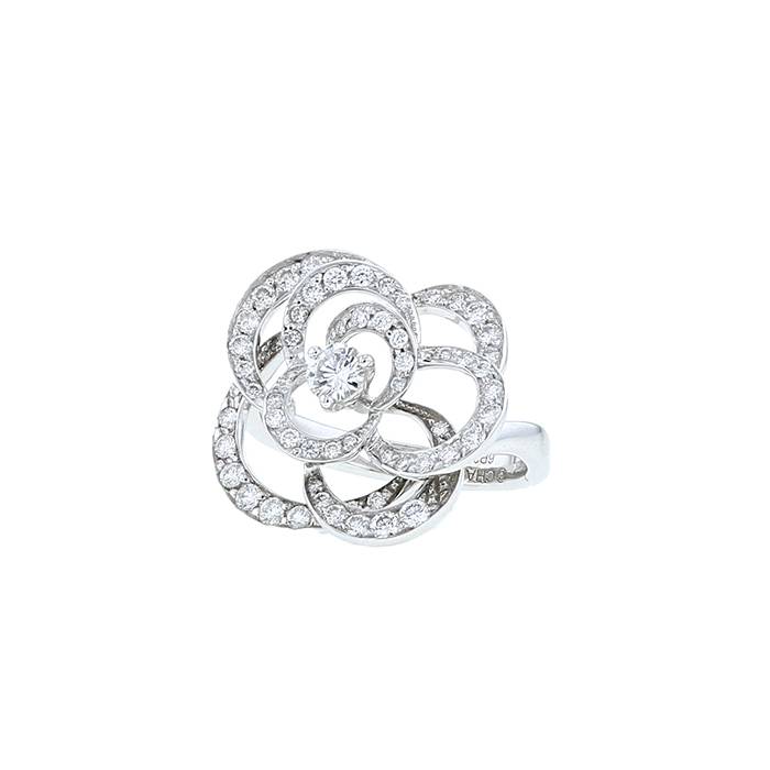 Bague Chanel Camélia Fil moyen modèle en or blanc et diamants