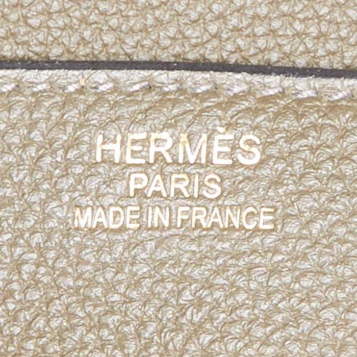 Bolso de mano Hermes Birkin 35 cm en cuero togo verde - Detail D4