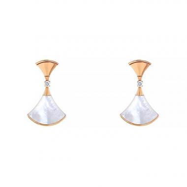 Bulgari Diva's Dream pendants earrings in pink gold,  mother of pearl and diamonds