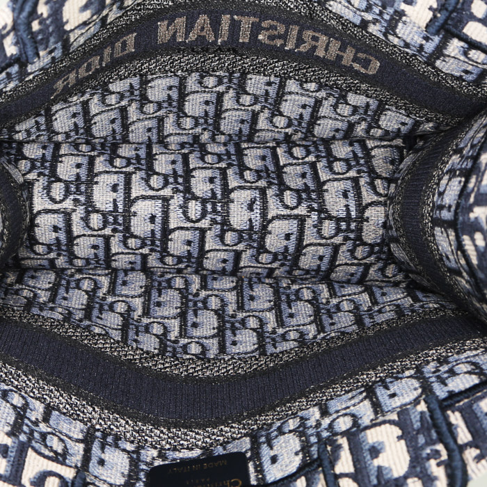 Shopping bag Dior Book Tote modello piccolo in tela monogram blu e beige - Detail D2
