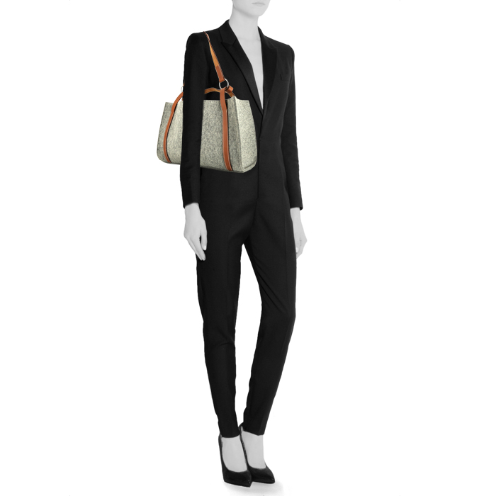 Bolso Cabás Hermès  Cabalicol en lona gris y cuero color oro - Detail D2