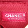 Borsa a tracolla Chanel Gabrielle  modello piccolo in pelle trapuntata grigio metallizzato - Detail D4 thumbnail