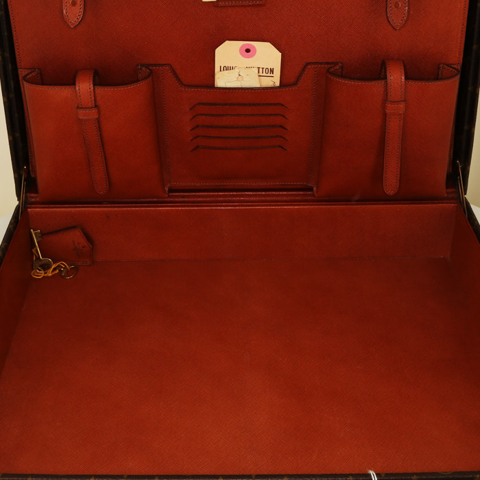 Louis Vuitton  President suitcase  in brown monogram canvas  and natural leather - Detail D2