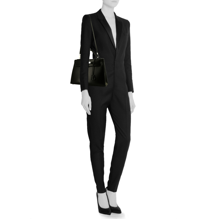 Hermes Kelly 32 cm handbag in black box leather - Detail D2