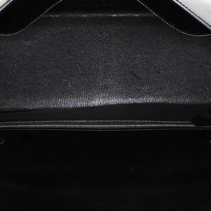 Bolso de mano Hermes Kelly 32 cm en cuero box negro - Detail D3