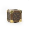 Louis Vuitton, Rare paperweight, in Monogram canvas, finishes in natural cowhide and gilded metal, limited edition, of 2018 - 00pp thumbnail