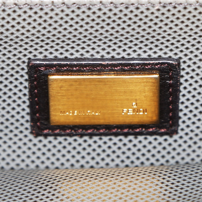 Fendi  Peekaboo large model  handbag  in brown leather - Detail D4