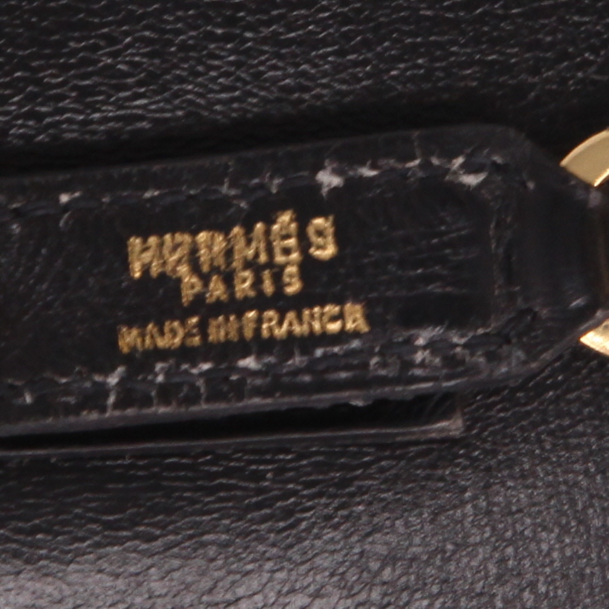 Bolso para llevar al hombro o en la mano Hermès  Trim en cuero box negro - Detail D2