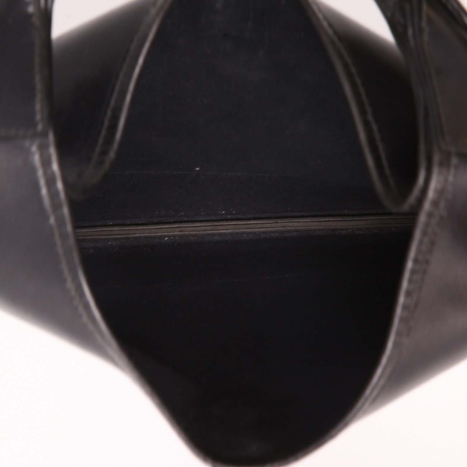 Bolso para llevar al hombro o en la mano Hermès  Trim en cuero box negro - Detail D3