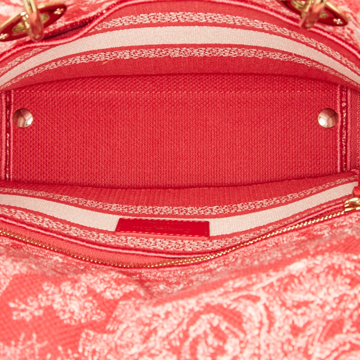 Borsa Dior Lady Dior modello medio in tela bianca e rossa con motivo - Detail D3