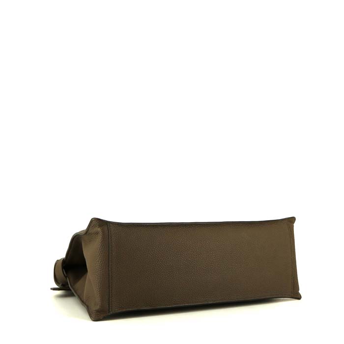 Hermès Etribelt handbag in etoupe togo leather - Detail D4