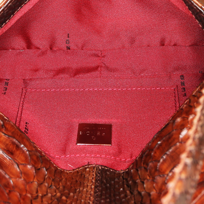 Sac Fendi Baguette en python marron - Detail D2