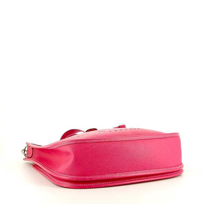 Hermes Evelyne shoulder bag in pink leather - Detail D4
