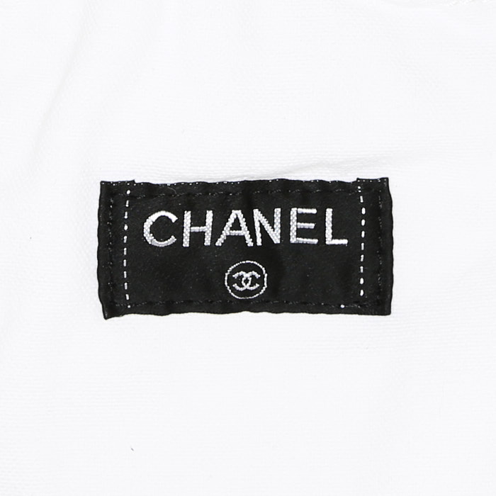 Chanel shopping bag in white terry fabric - Detail D3