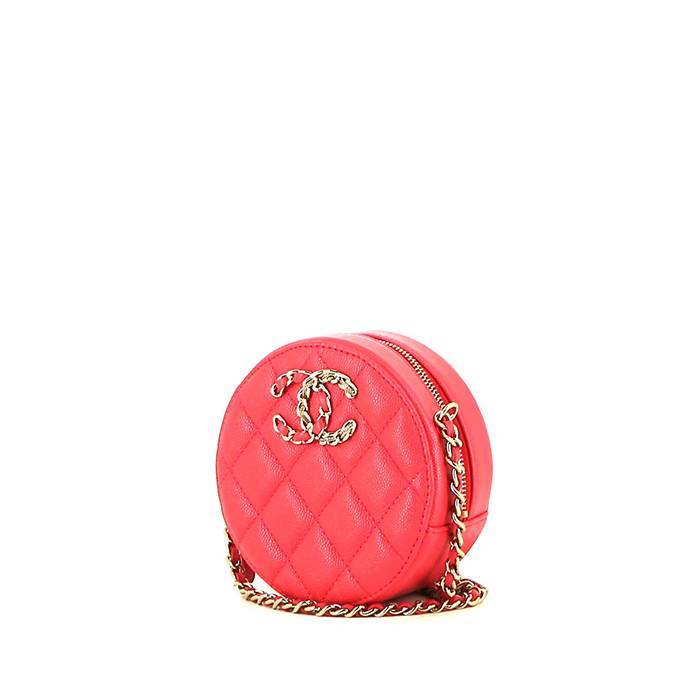 Chanel Round on Earth shoulder bag in pink quilted grained leather
