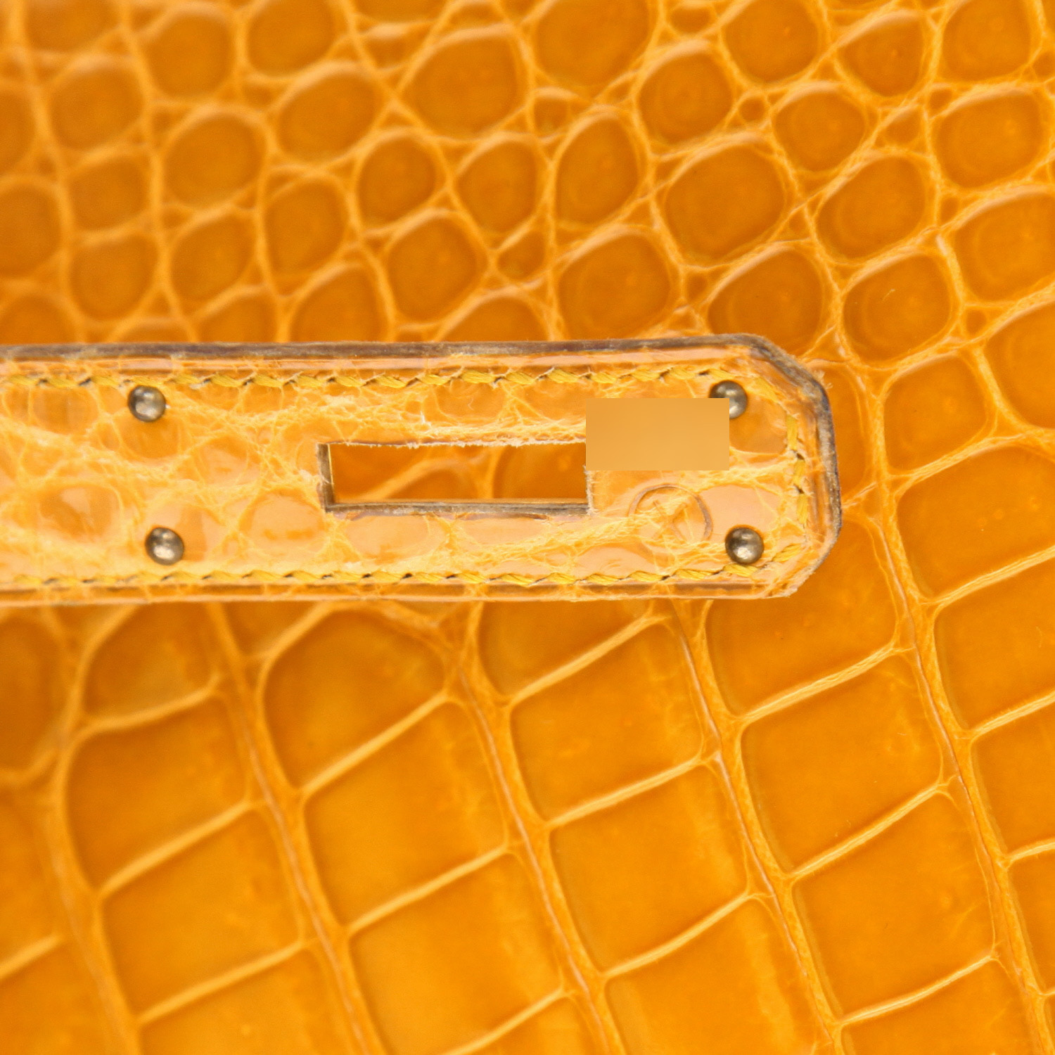 Sac à main Hermès  Kelly 32 cm en crocodile porosus orange - Detail D4