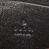 Borsa Gucci GG Marmont in pelle trapuntata nera e pelle rossa - Detail D3 thumbnail