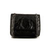 Saint Laurent  Niki shoulder bag  in black chevron quilted leather - 360 thumbnail