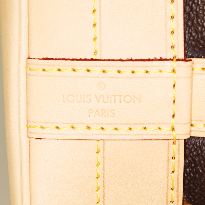 Shopping bag Louis Vuitton Noé modello grande  in tela monogram marrone e pelle naturale - Detail D3