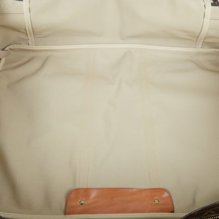 Valise Louis Vuitton  Sirius 65 en toile monogram marron et cuir naturel - Detail D3