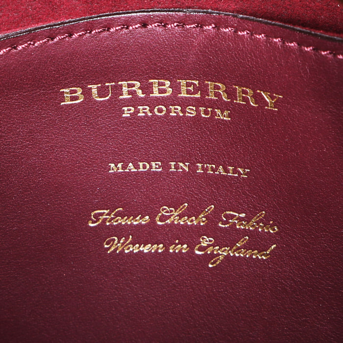 Sac à main Burberry en toile Haymarket beige et daim bordeaux - Detail D4